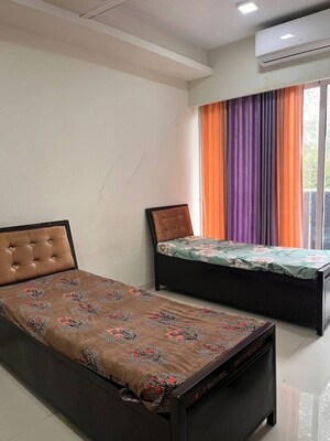  Pg For Rent in Gokuldham Colony