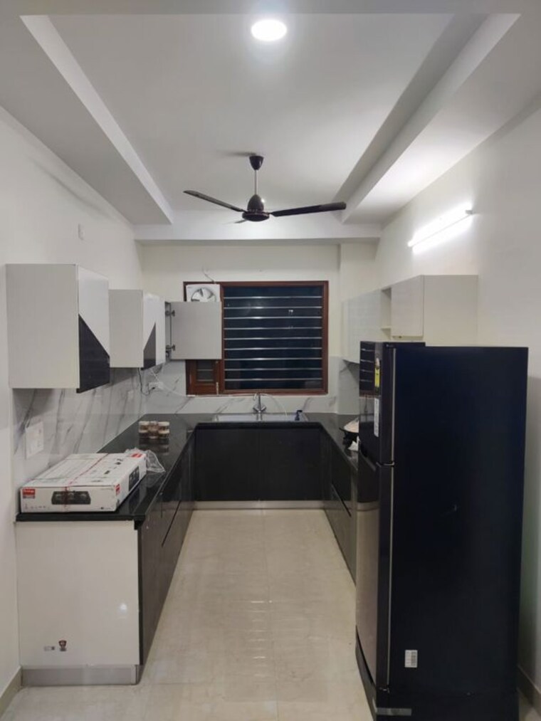 Kitchen, sector 52 4 Bedroom 300 Sq.Yd. Builder Floor In Sector 52 Gurgaon 10634834