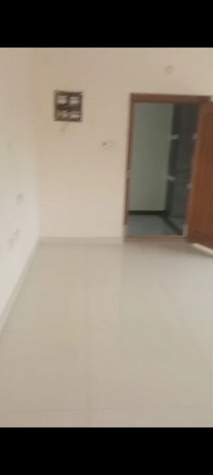 Room in 3 BHK Apartment at Yapral – for Sale