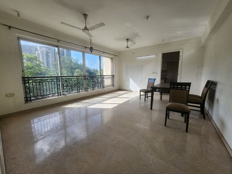 Gym, hiranandani-meadows 2.5 Bedroom 950 Sq.Ft. Apartment In Manpada Thane 10634839