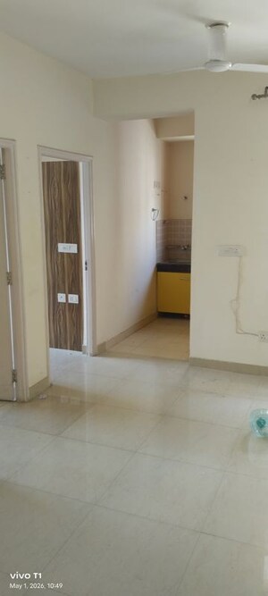 2 BHK Apartment For Rent in Shree Vardhman Mantra, Sector 67