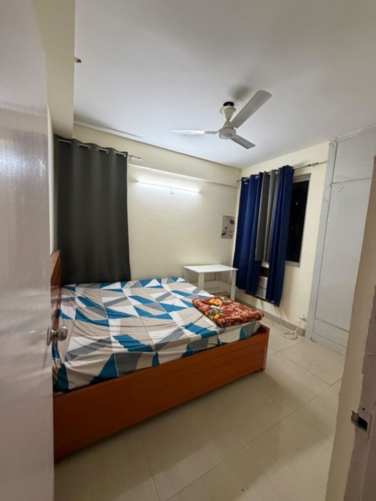 Bedroom, jaypee-green-wish-town-klassic 3.5 Bedroom 400 Sq.Ft. Apartment In Sector 134 Noida 10634880