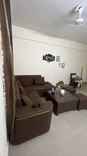 Furnished Amenities in 3.5 BHK Apartment at Jaypee Green Wish town Klassic, Sector 134 – for Rent