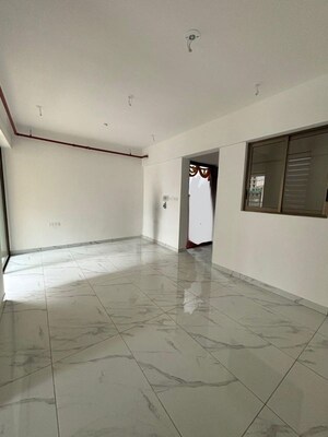 Room in 2 BHK Apartment at Raymond Ten X Habitat, Pokhran Road No Two – for Rent