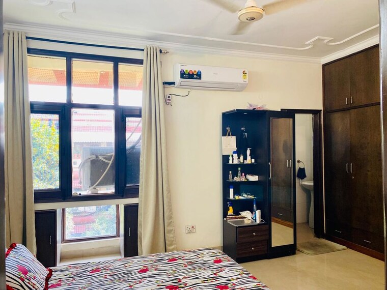 Living Room, sector 49 2 Bedroom 1000 Sq.Ft. Builder Floor In Sector 49 Chandigarh 10634915