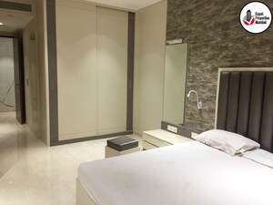 Room in 2 BHK Apartment at Omkar Veda Exclusive, Parel – for Sale