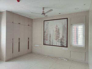 Room in 2 BHK Apartment at Aparna Zenon, Puppalaguda – for Rent