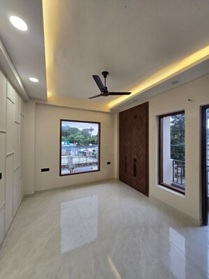 Room in 3 BHK Independent House at Sahastradhara – for Sale