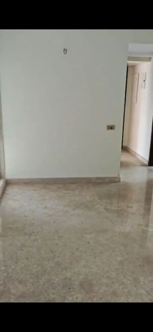 Room in 2.5 BHK Apartment at The Wadhwa The Nest, Andheri West – for Sale