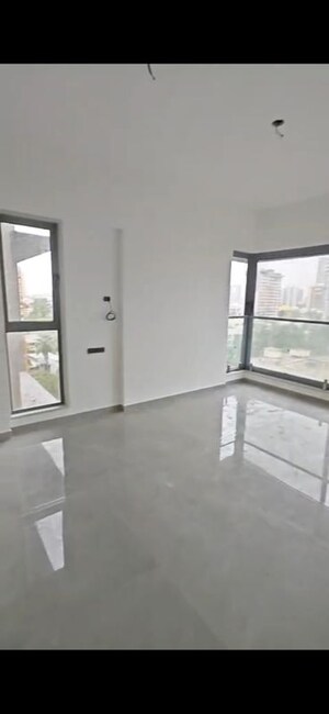 Room in 2.5 BHK Apartment at The Wadhwa The Nest, Andheri West – for Sale