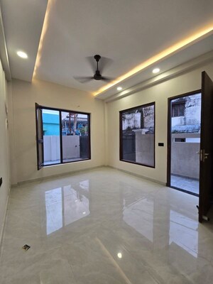 Room in 3 BHK Independent House at Sahastradhara Road – for Sale