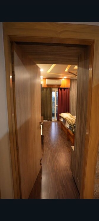 3 BHK + Store Room 1400 Sq.Ft. Apartment in VVIP Addresses