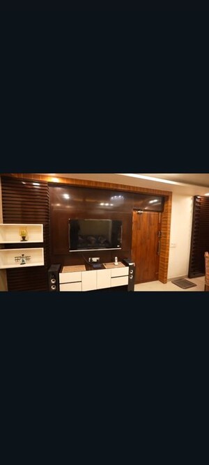 Furnished Amenities in 3 BHK Apartment at VVIP Addresses, Raj Nagar Extension – for Rent
