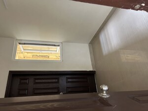 Furnished Amenities in 3.5 BHK Apartment at Paramount Floraville, Sector 137 – for Rent