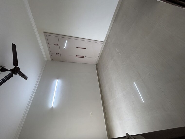 Room, paramount-floraville 3.5 Bedroom 1685 Sq.Ft. Apartment In Sector 137 Noida 10635033