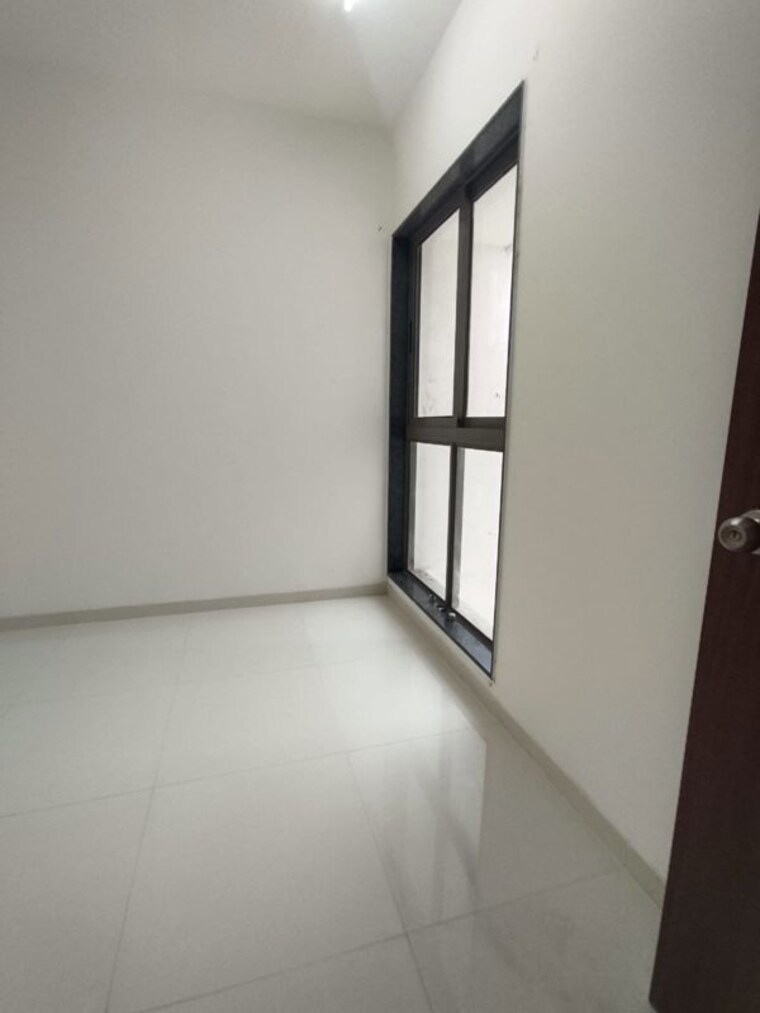 Room, runwal-eirene 2 Bedroom 565 Sq.Ft. Apartment In Balkum Pada Thane 10635040
