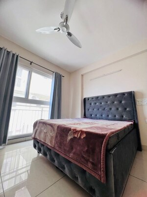 Bedroom in 3 BHK Apartment at Aerocity – for Rent