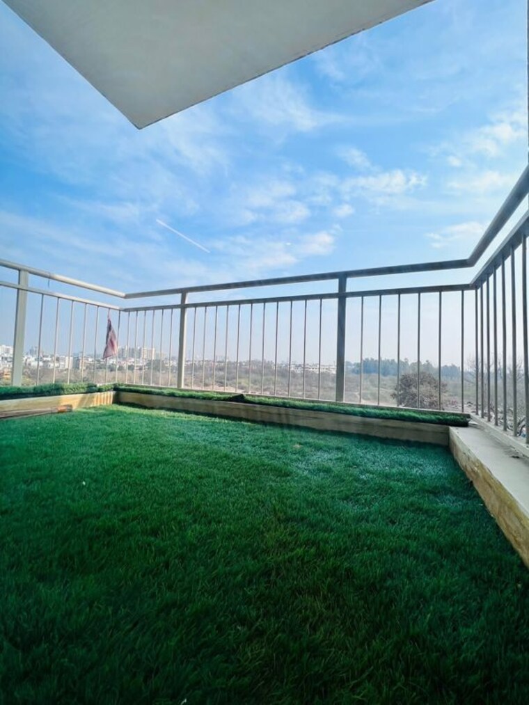Balcony, aerocity 3 Bedroom 2200 Sq.Ft. Apartment In Aerocity Mohali 10635037