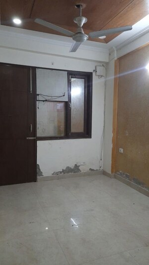 1 RK Builder Floor For Rent in Saket