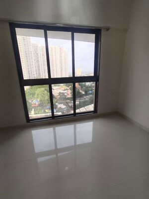2 BHK Apartment For Rent in Runwal Eirene, Balkum Pada