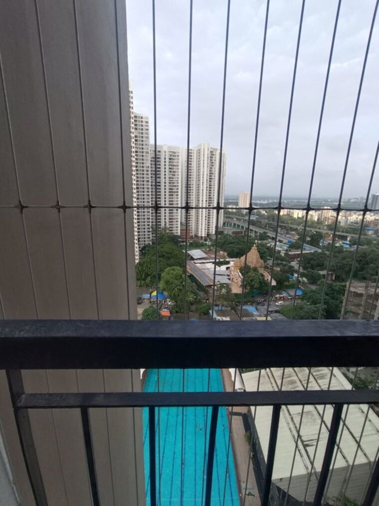 Balcony, runwal-eirene 2 Bedroom 565 Sq.Ft. Apartment In Balkum Pada Thane 10635047