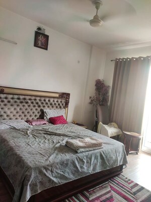 3 BHK Apartment For Rent in Omaxe Royal Residency Faridabad, Sector 79