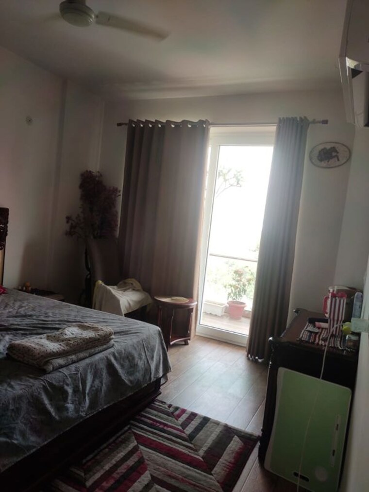 Living Room, omaxe-royal-residency-faridabad 3 Bedroom 1925 Sq.Ft. Apartment In Sector 79 Faridabad 10635042