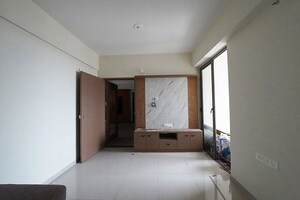 Room in 2 BHK Apartment at Chandlodia – for Sale