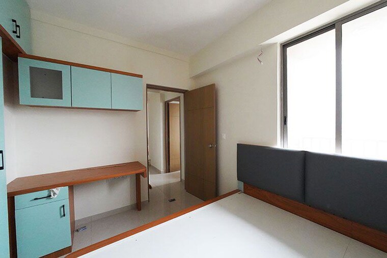 Room, chandlodia 2 Bedroom 126 Sq.Yd. Apartment In Chandlodia Ahmedabad 10635072
