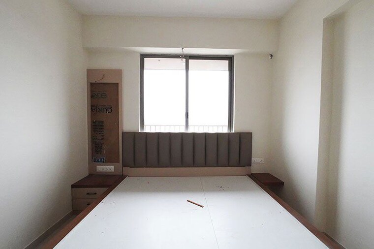 Room, chandlodia 2 Bedroom 126 Sq.Yd. Apartment In Chandlodia Ahmedabad 10635072