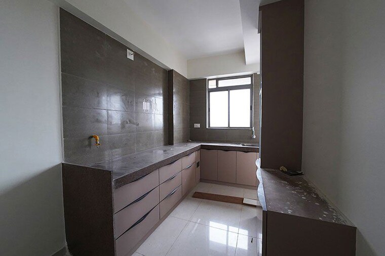 Kitchen, chandlodia 2 Bedroom 126 Sq.Yd. Apartment In Chandlodia Ahmedabad 10635072