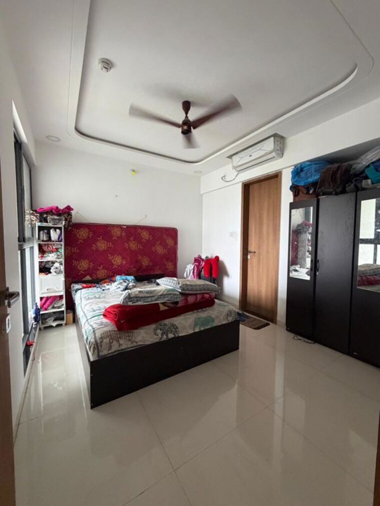 Master Bedroom, majestique-signature-towers-phase-1 2 Bedroom 950 Sq.Ft. Apartment In Balewadi Pune 10635068