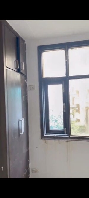 1 BHK Builder Floor For Rent in Chattarpur