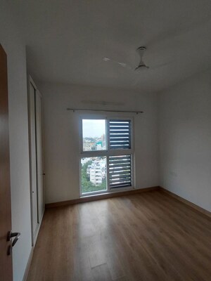 Room in 2 BHK Apartment at Puravankara Purva Zenium, Hosahalli – for Rent