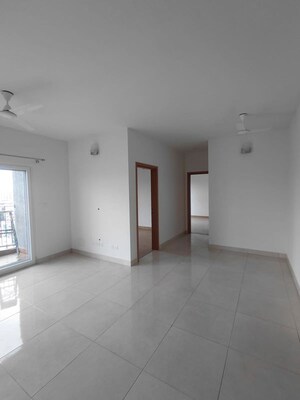 Room in 2 BHK Apartment at Puravankara Purva Zenium, Hosahalli – for Rent