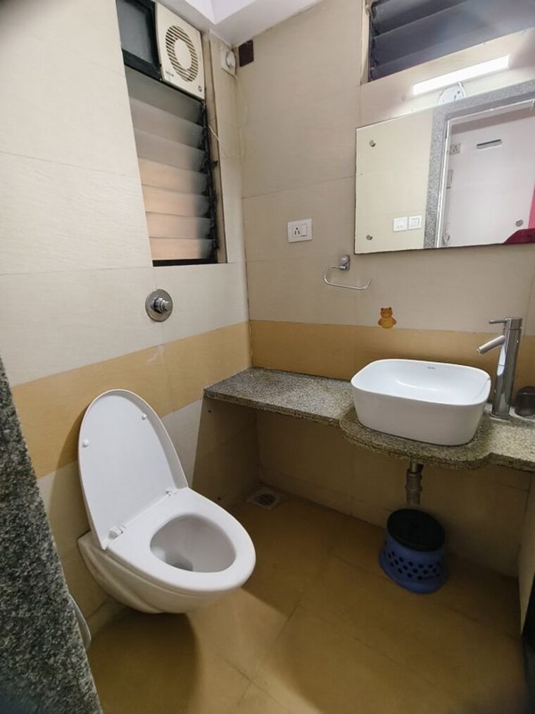 Bathroom, satellite-royale 2 Bedroom 1050 Sq.Ft. Apartment In Goregaon East Mumbai 10634972
