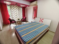 2 BHK Apartment For Rent in Satellite Royale