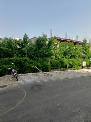 Plot Area in 3 BHK Apartment at Vatika Sovereign Park, Sector 99 – for Sale