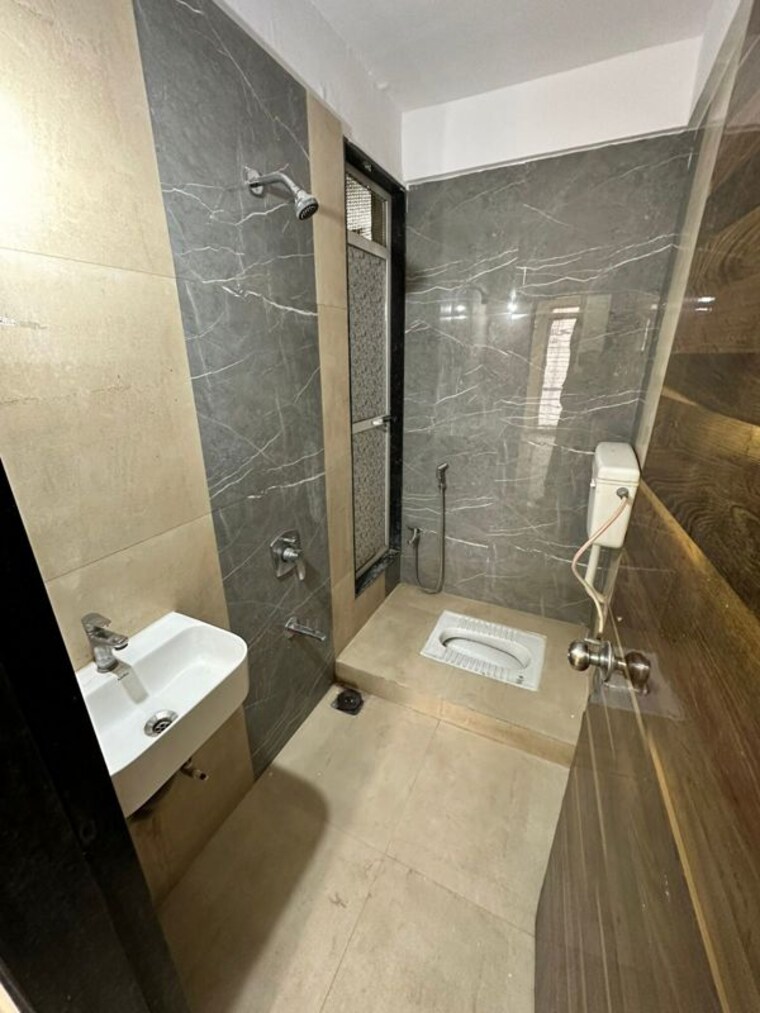 Bathroom, shivshakti-shiv-ornate 2 Bedroom 999 Sq.Ft. Apartment In Ulwe Navi Mumbai 10635221