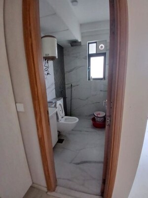 Bathroom in 2 BHK Apartment at M3M Heights, Sector 65 – for Rent