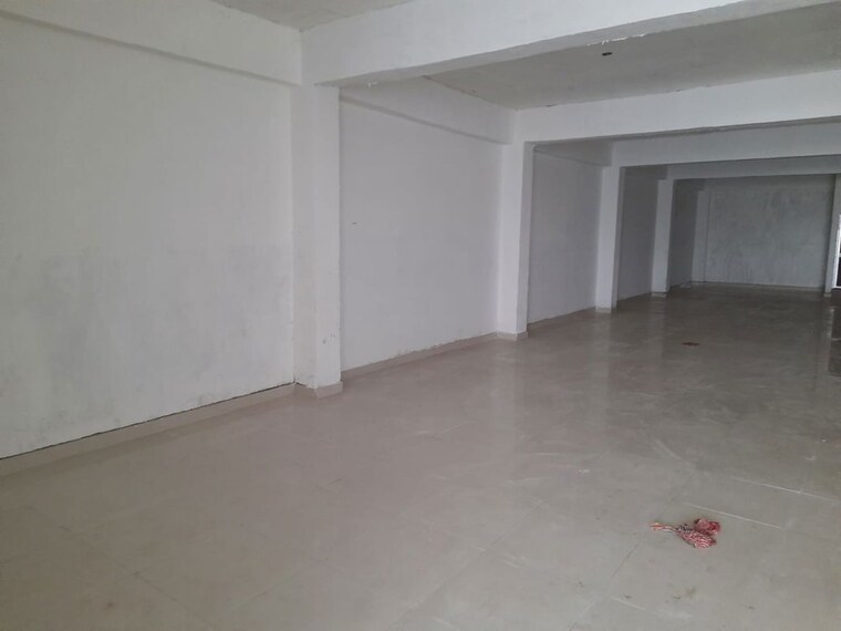 Room, jafrapur Commercial Warehouse 5500 Sq.Ft. In Jafrapur Ayodhya 10635236
