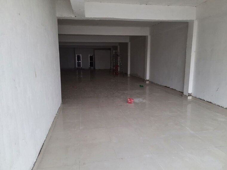 Room, jafrapur Commercial Warehouse 5500 Sq.Ft. In Jafrapur Ayodhya 10635236