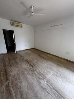 Room in 3.5 BHK Penthouse at Marvel Diva 2, Magarpatta City – for Sale