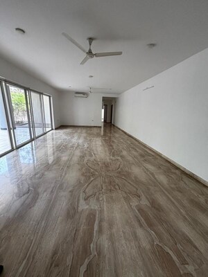 Room in 3.5 BHK Penthouse at Marvel Diva 2, Magarpatta City – for Sale