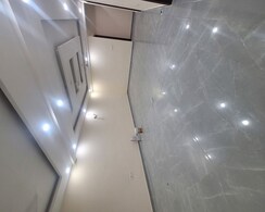 4 BHK + Prayer Room,Servant Room,Study Room,Extra Room Builder Floor For Rent in Green Fields Colony