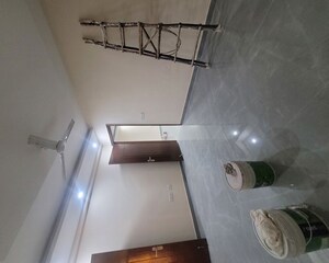 Furnished Amenities in 4 BHK Builder Floor at Green Fields Colony – for Rent
