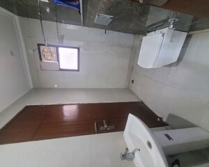 Team Area in 4 BHK Builder Floor at Green Fields Colony – for Rent