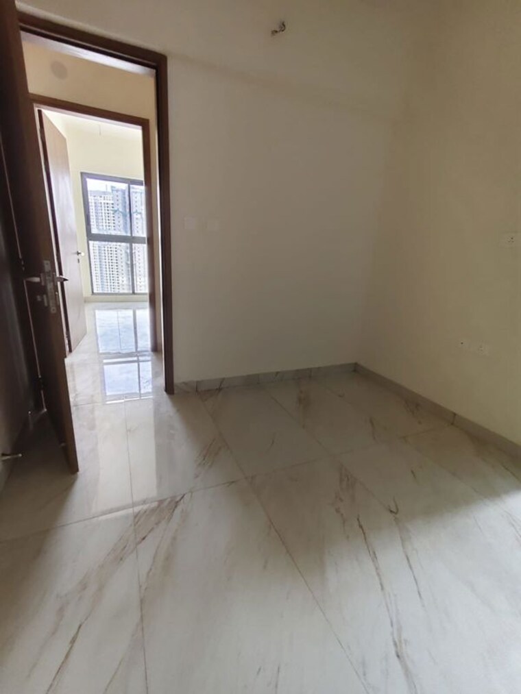 Room, raymond-the-invictus-by-gs 3 Bedroom 980 Sq.Ft. Apartment In Pokhran Road No One Thane 10635266