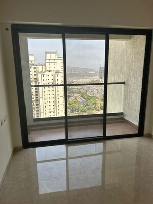 2 BHK Apartment For Rent in Dosti Eastern Bay Phase 3, Wadala