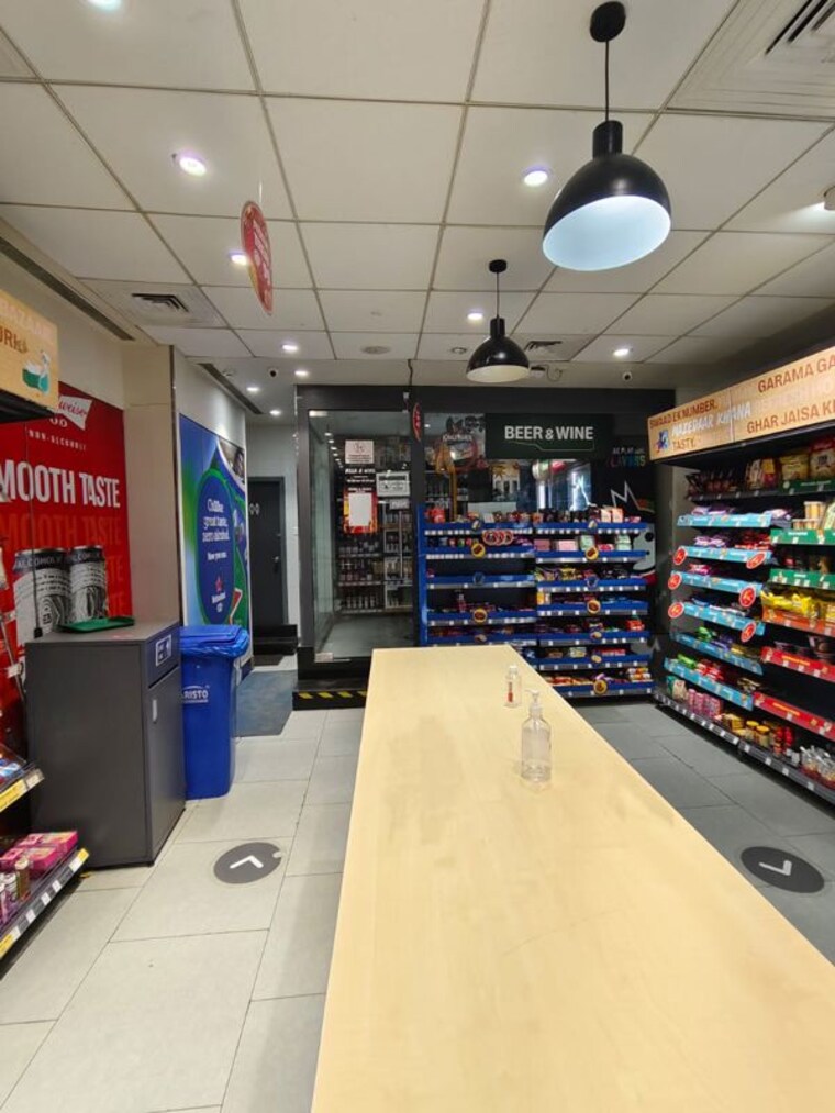 Team Area, mahim west Commercial Shop 1200 Sq.Ft. In Mahim West Mumbai 10635280